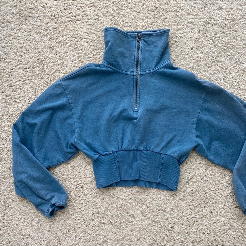 Urban Outfitters Blue Half-Zip Pullover Sweatshirt - Picture 3 of 5